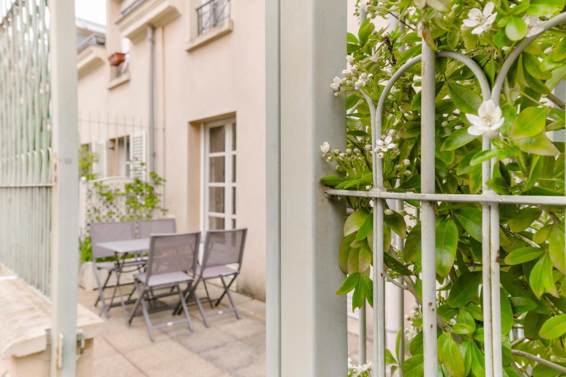 Exigehome-Maison Avec Terrasse Privee แวร์ซาย ภายนอก รูปภาพ